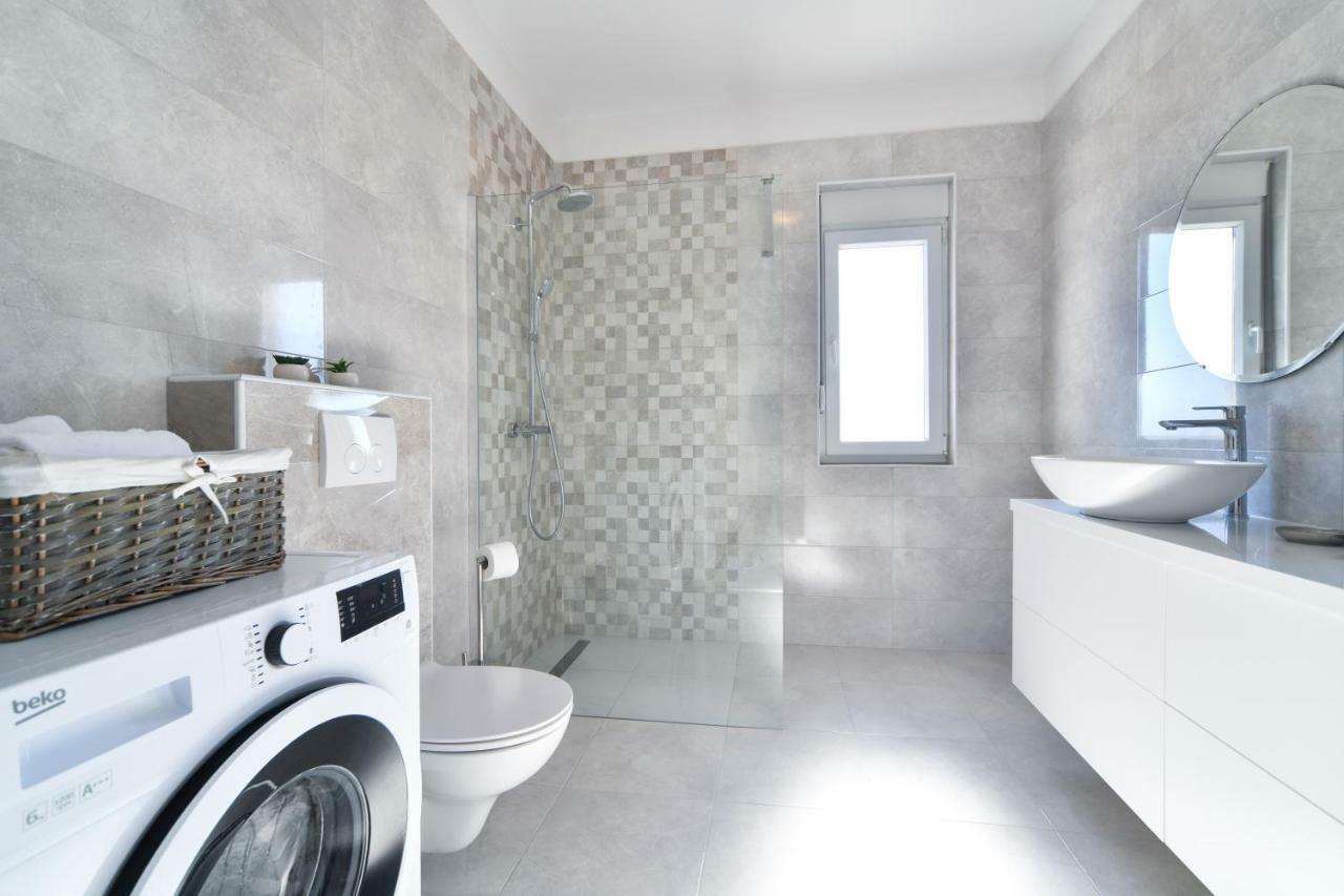 Apartman Space Ražanac Exterior foto